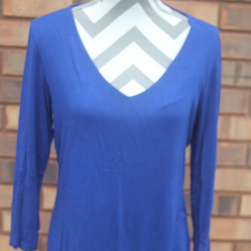 BOLD BLUE TSHIRT